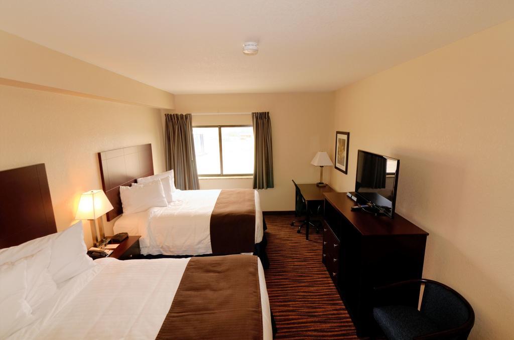 Cobblestone Inn & Suites - Denison | Oak Ridge Phòng bức ảnh
