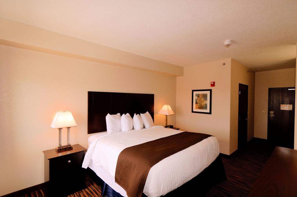 Cobblestone Inn & Suites - Denison | Oak Ridge Phòng bức ảnh