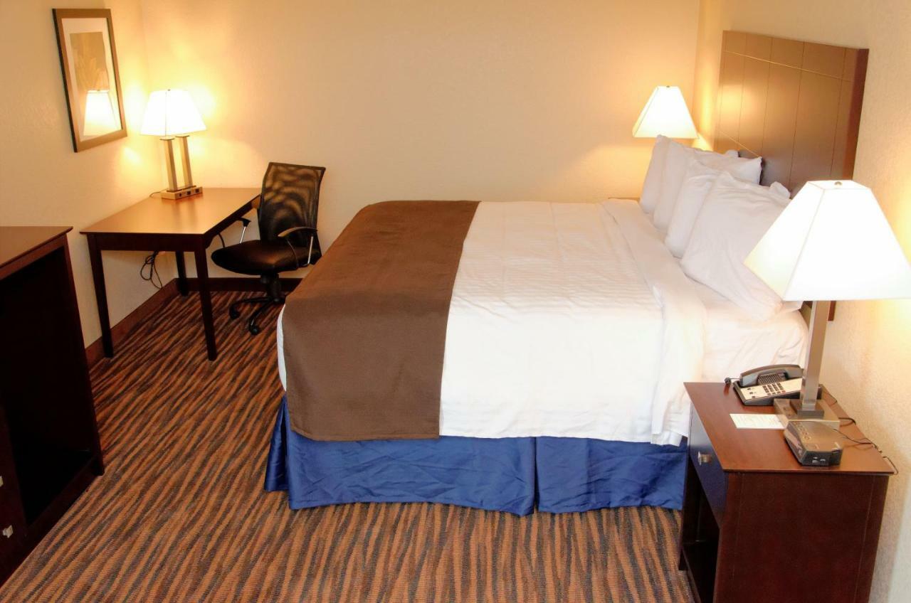 Cobblestone Inn & Suites - Denison | Oak Ridge Ngoại thất bức ảnh